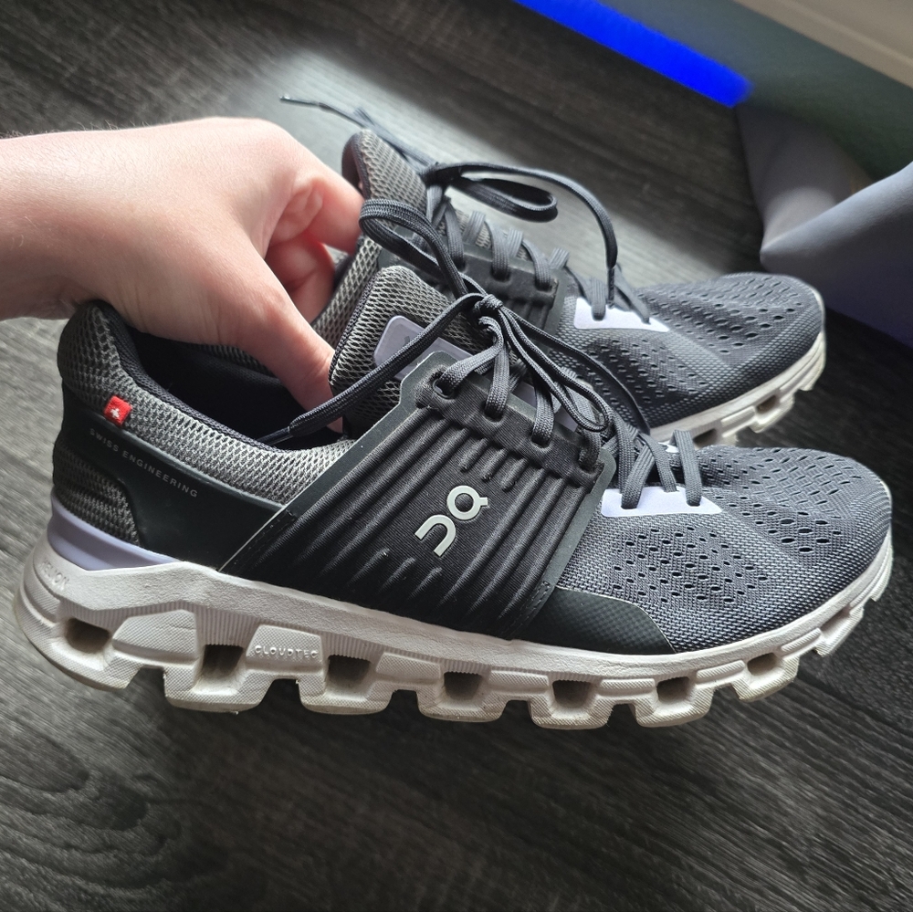 On CloudSwift Sneakers